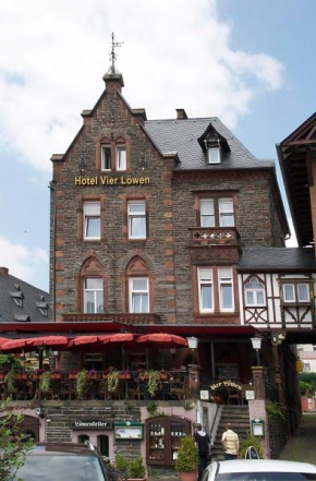  Hotel Vier Löwen  Трабен-Трарбах